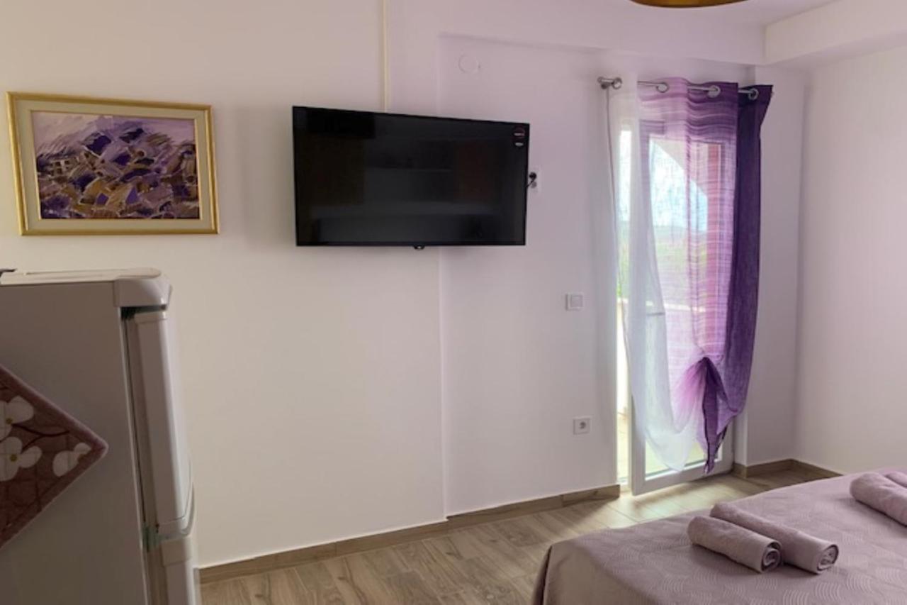 Holiday Apartments Lucic - Feels Like Home, Away From Home Razanj Ngoại thất bức ảnh