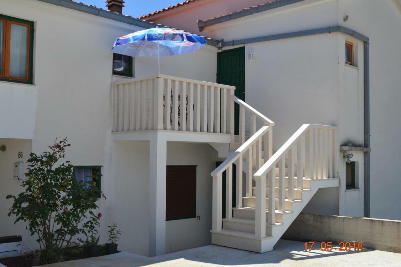 Holiday Apartments Lucic - Feels Like Home, Away From Home Razanj Ngoại thất bức ảnh
