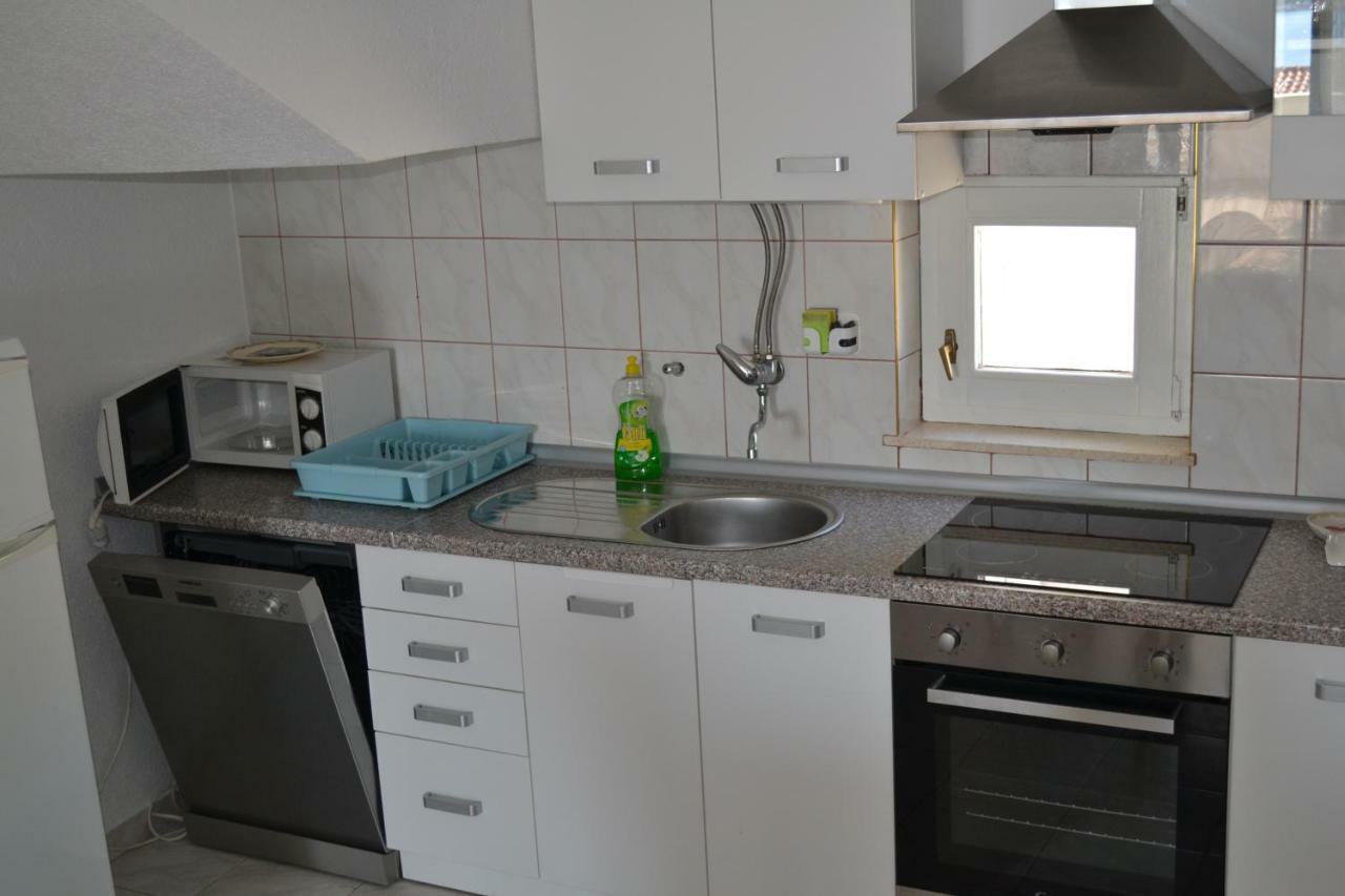 Holiday Apartments Lucic - Feels Like Home, Away From Home Razanj Ngoại thất bức ảnh