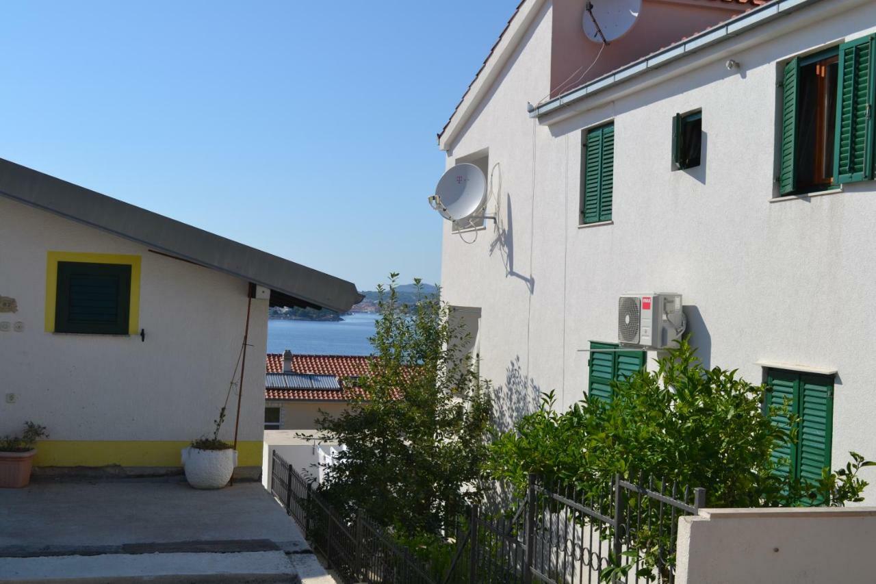 Holiday Apartments Lucic - Feels Like Home, Away From Home Razanj Ngoại thất bức ảnh